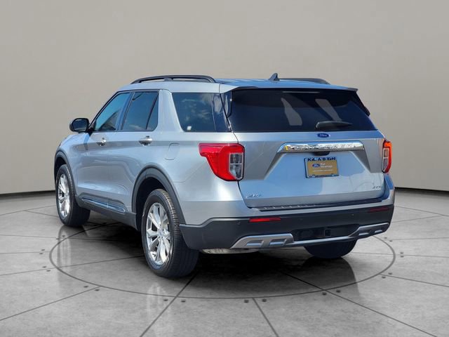 Certified 2023 Ford Explorer XLT w/ Equipment Group 202A AWD/4WD image 5