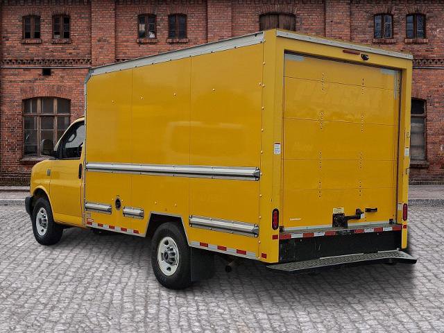 Used 2021 GMC Savana 3500 w/ Power Convenience Package RWD image 6