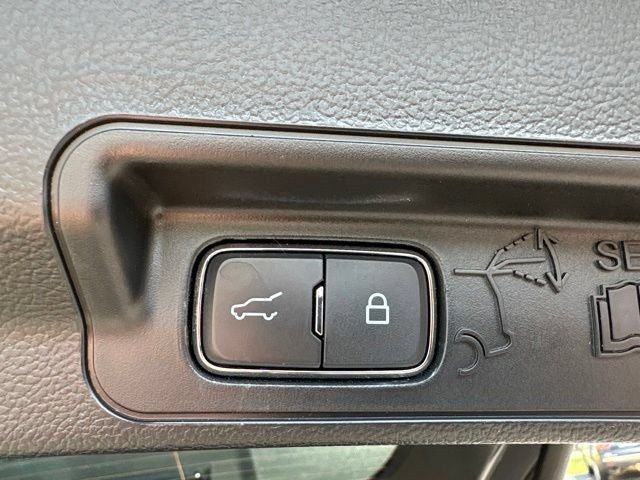 Certified 2024 Ford Explorer XLT AWD/4WD image 15