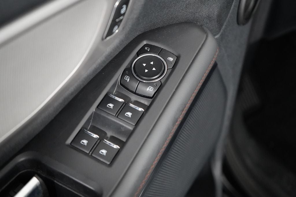 Certified 2025 Ford Expedition Active AWD/4WD image 19