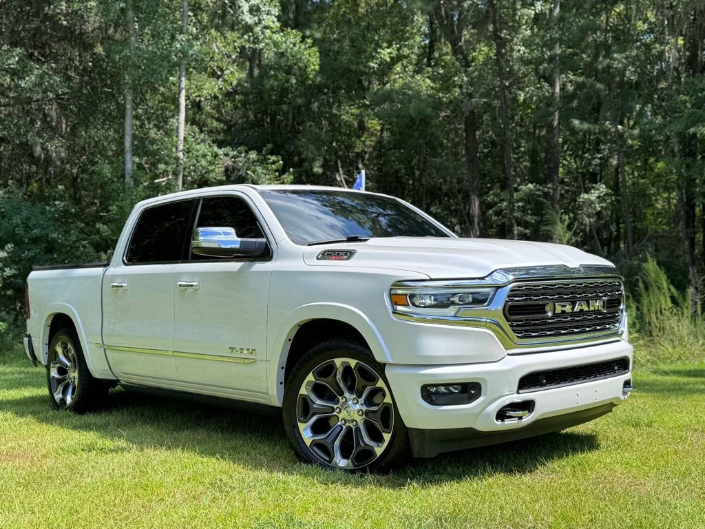 Used 2022 RAM 1500 Limited w/ Body Color Bumper Group image 6