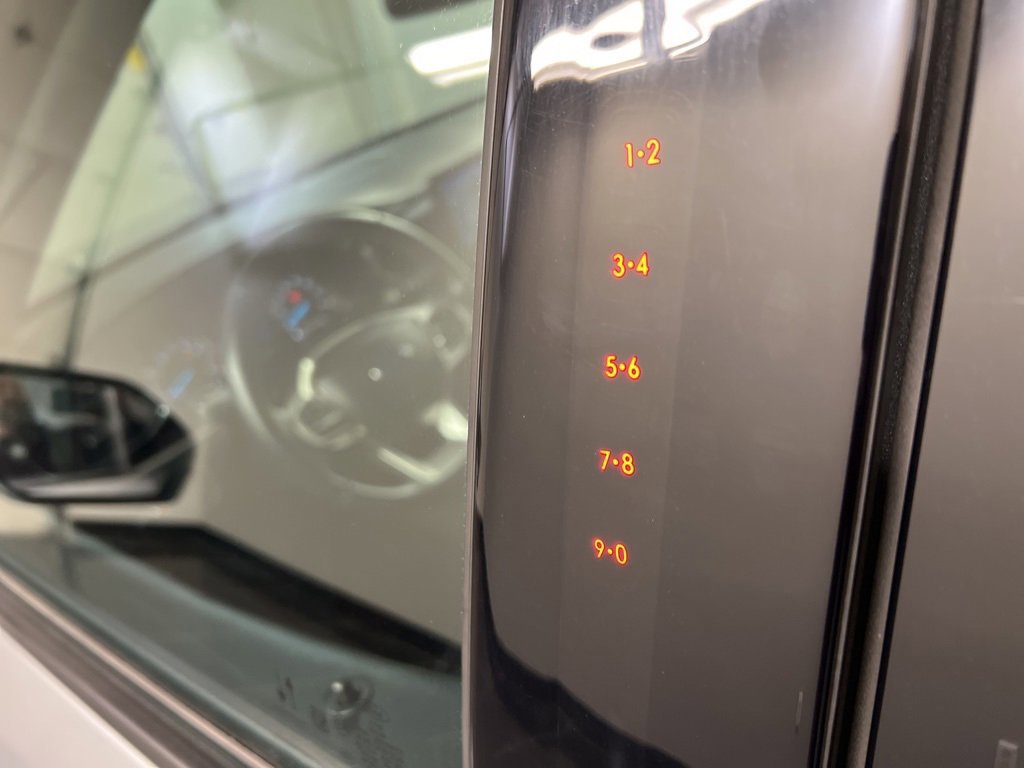 Certified 2023 Ford Explorer Limited w/ Hybrid Equipment Group 310A image 30