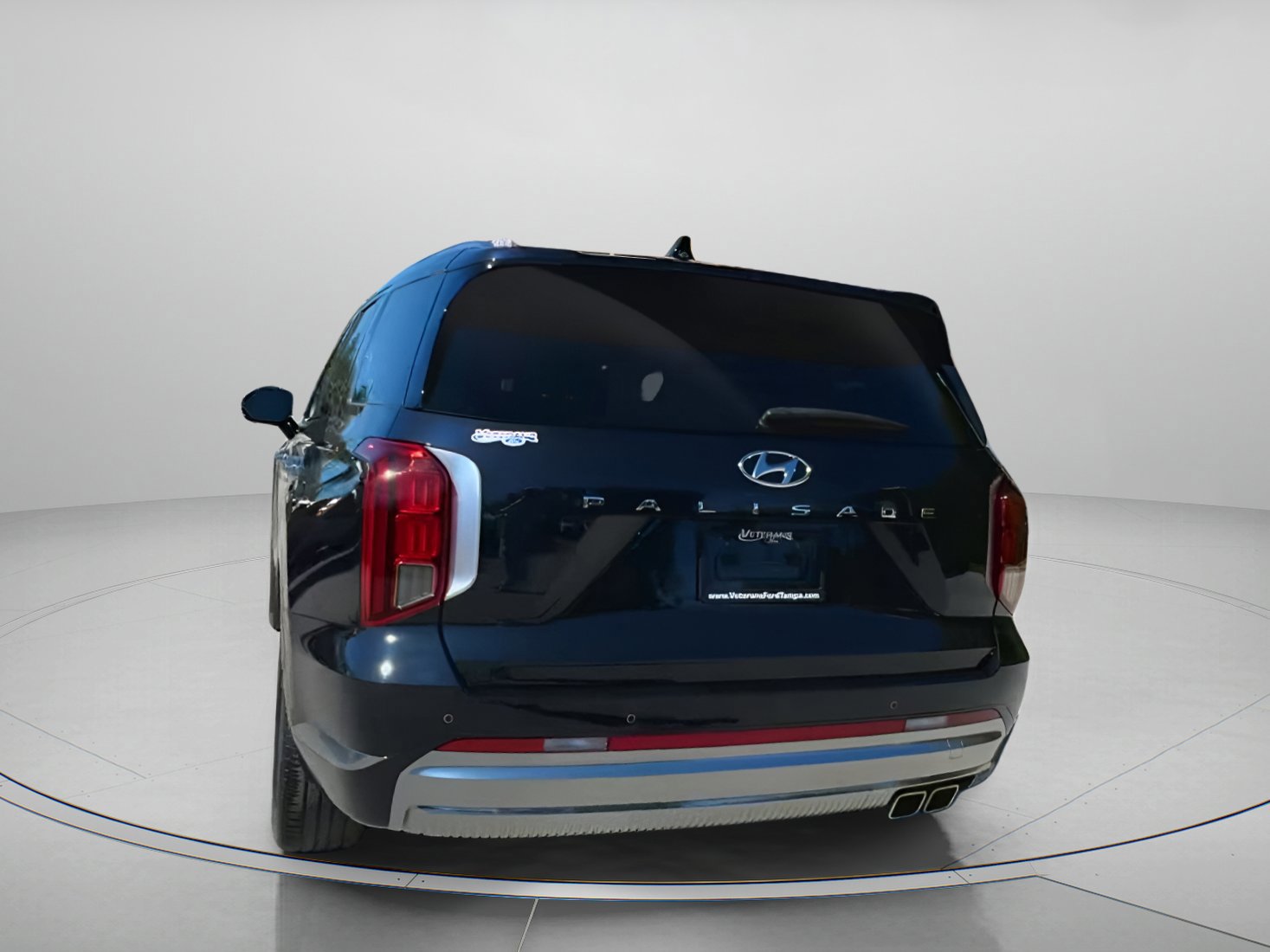 Used 2024 Hyundai Palisade Calligraphy image 15