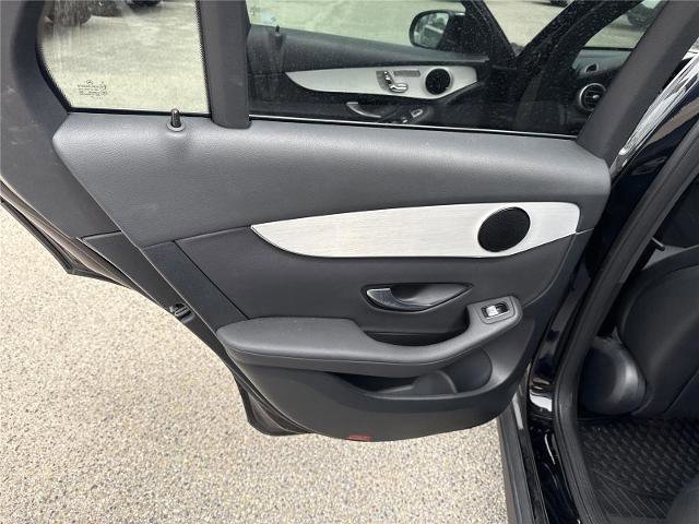 Used 2021 Mercedes-Benz GLC 300 image 21