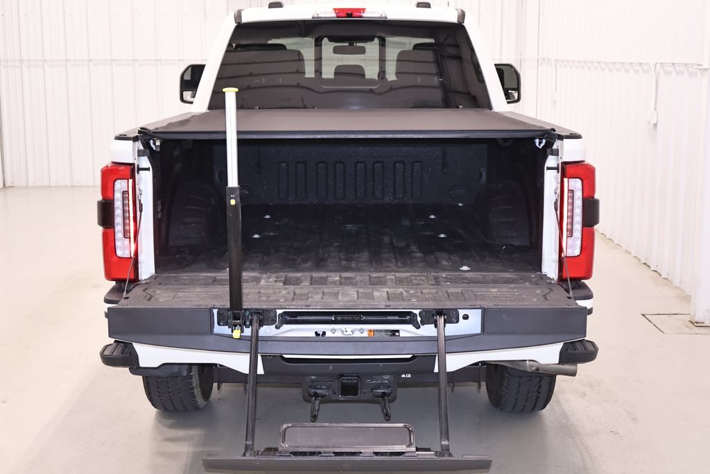 Certified 2026 Ford F350 Platinum AWD/4WD image 45