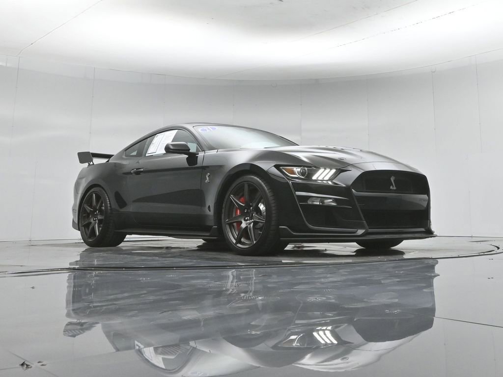 Certified 2021 Ford Mustang Shelby GT500 w/ Carbon Fiber Track Pack RWD image 44