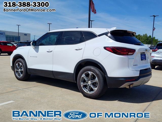 Used 2023 Chevrolet Blazer LT FWD image 4