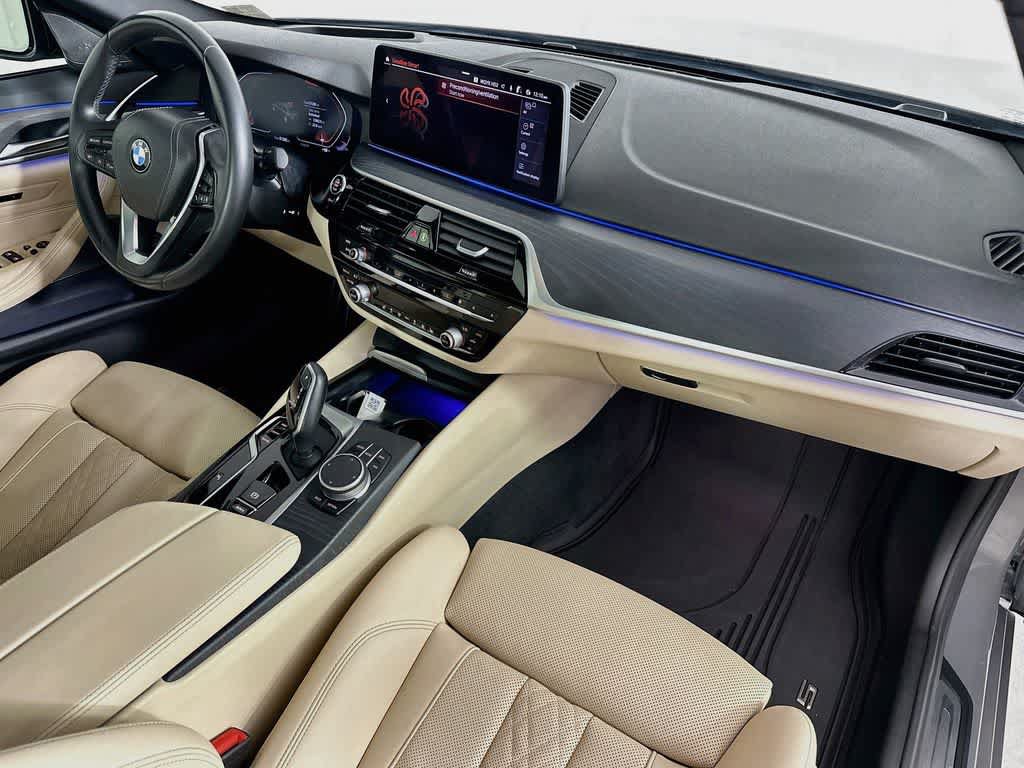 Used 2022 BMW 530i w/ Premium Package RWD image 34