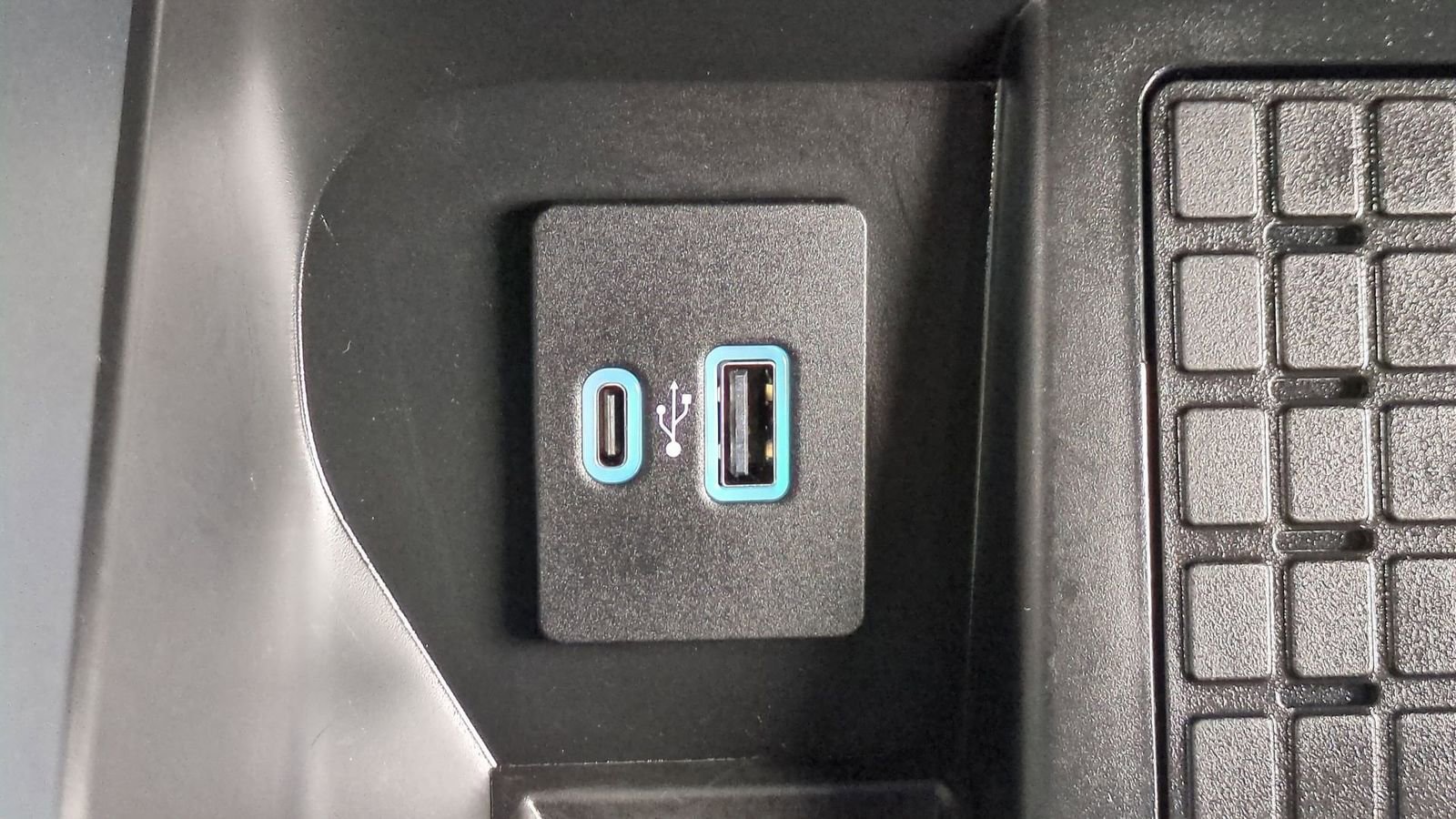 Certified 2024 Ford F150 XLT w/ Equipment Group 303A High image 37