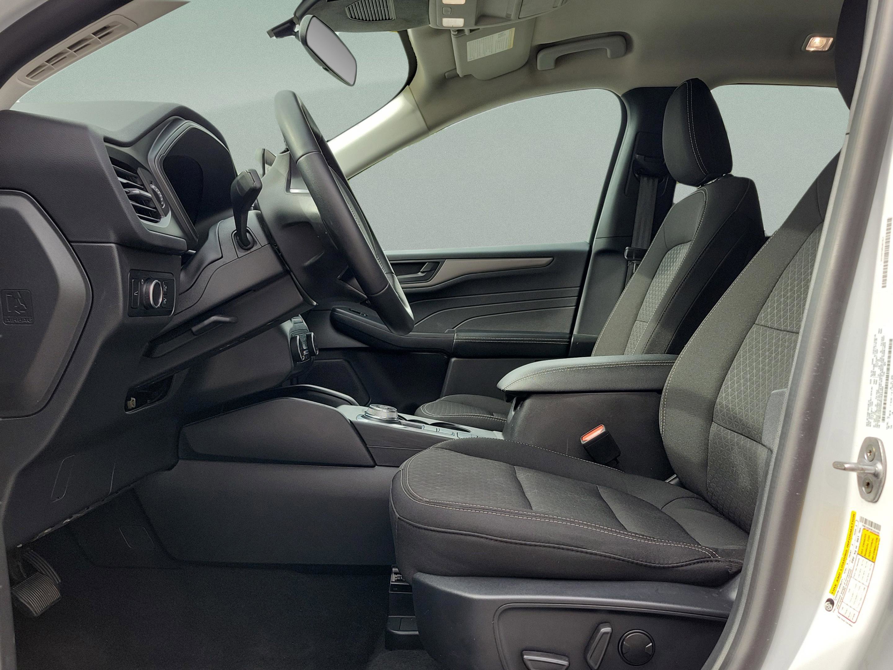 Certified 2024 Ford Escape Active image 8