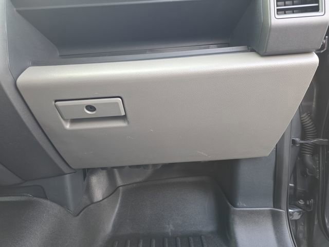 Certified 2022 Ford F350 XL w/ Power Equipment Group image 16