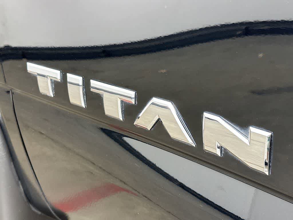Used 2024 Nissan Titan SV w/ SV Convenience Package AWD/4WD image 7