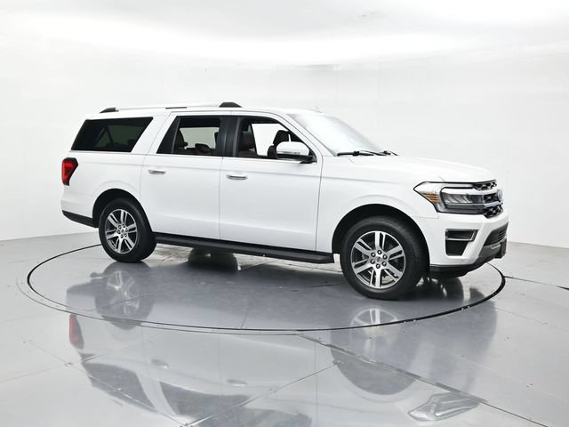 Certified 2024 Ford Expedition Max Limited AWD/4WD image 3
