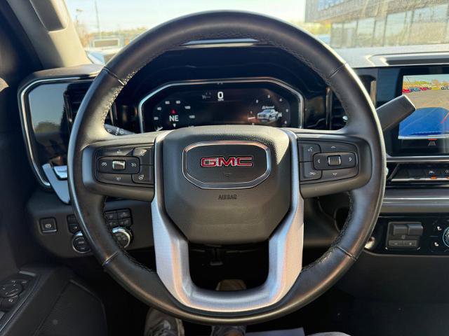 Used 2025 GMC Sierra 1500 SLT AWD/4WD image 13