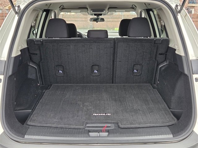 Used 2021 Nissan Rogue SV image 13