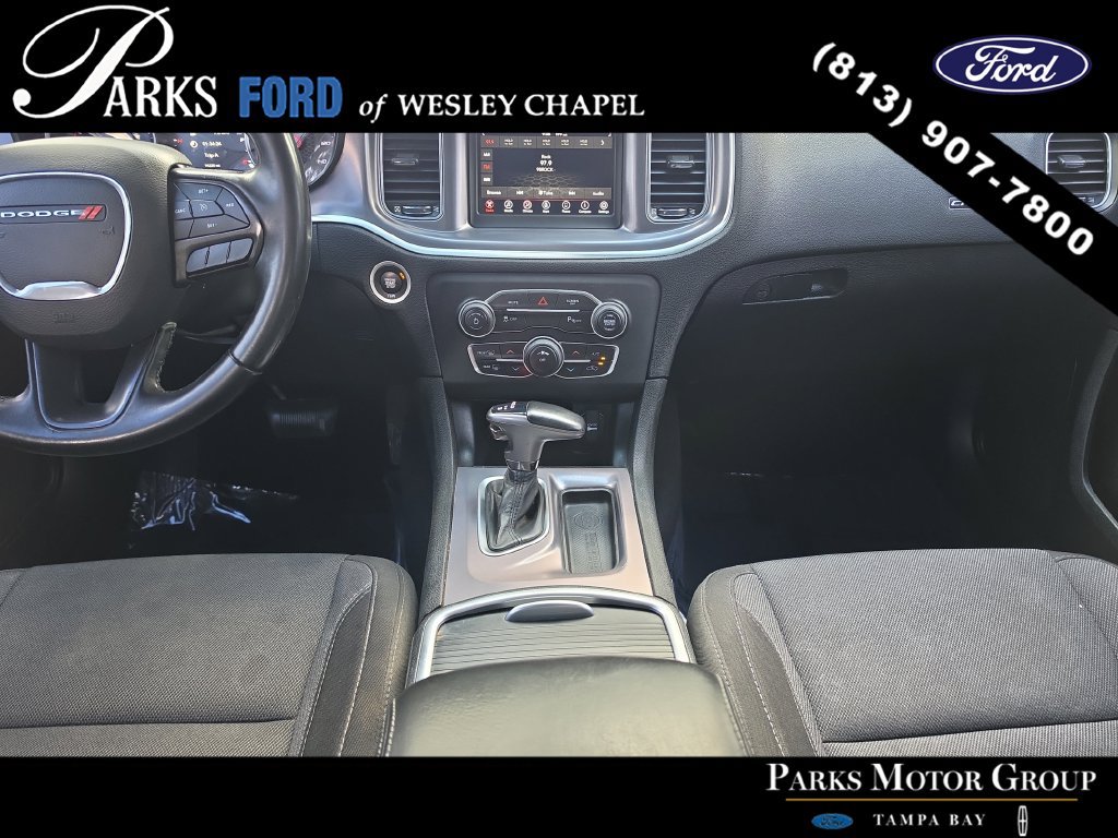 Used 2019 Dodge Charger SXT RWD image 13