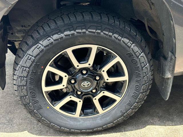 Used 2018 Toyota Tundra SR5 w/ TRD Off Road Package AWD/4WD image 4