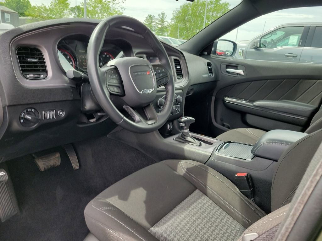 Used 2023 Dodge Charger SXT w/ Blacktop Package RWD image 20