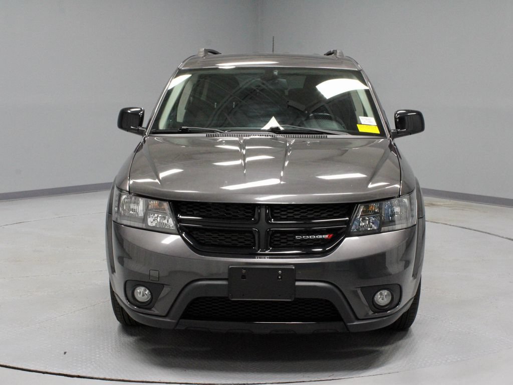 Used 2019 Dodge Journey SE w/ Connectivity Group FWD image 4