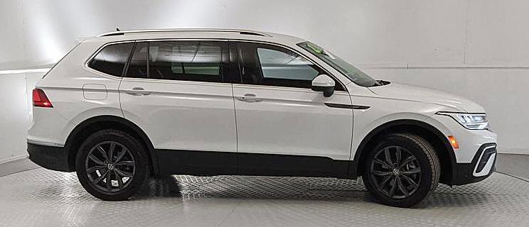 Used 2022 Volkswagen Tiguan SE image 5