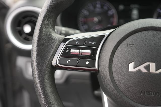 Used 2024 Kia Forte LXS w/ LXS Technology Package FWD image 22