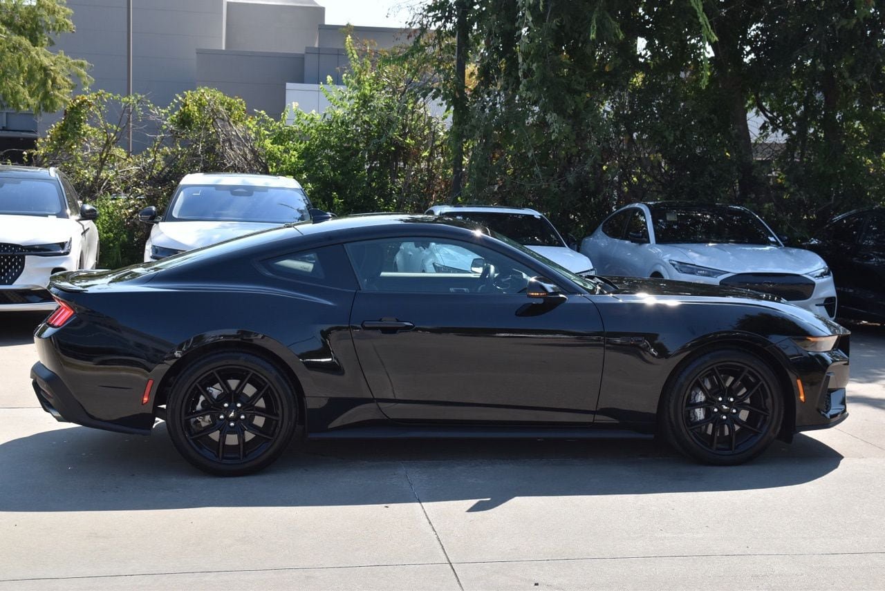 Certified 2026 Ford Mustang GT Premium RWD image 6