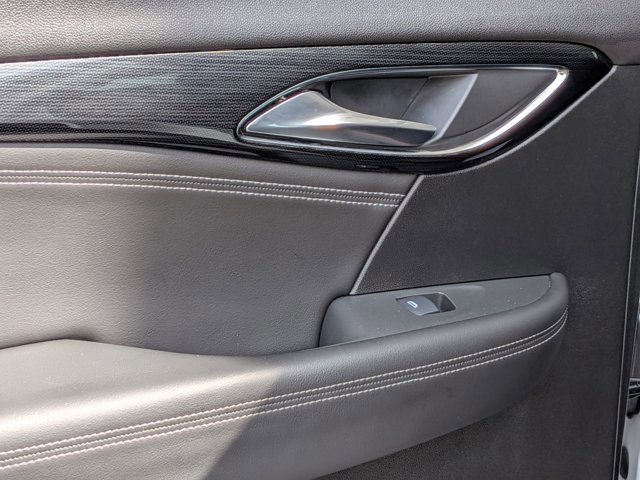 Used 2023 Buick Envision Essence w/ Technology Package I image 28