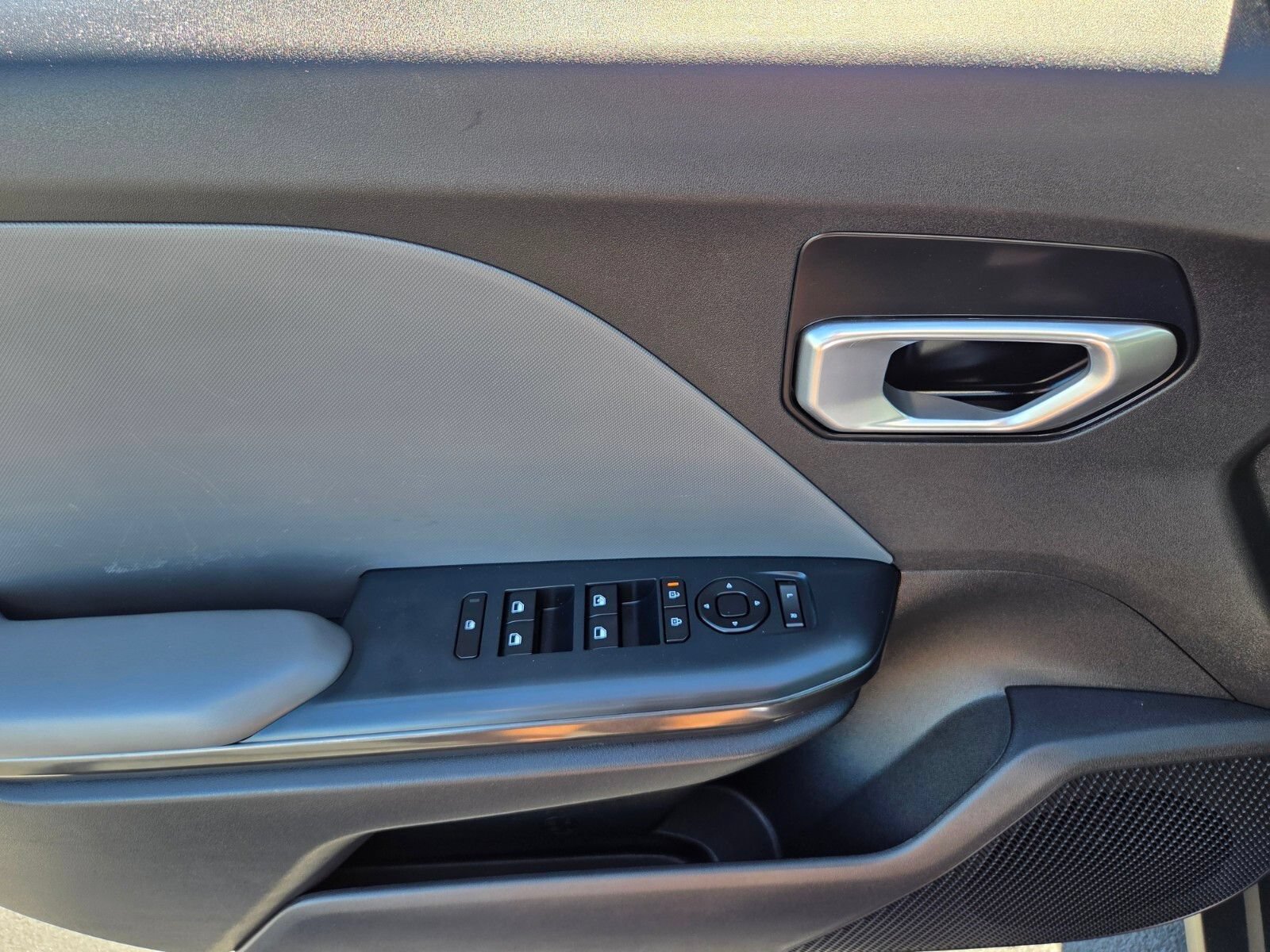 Used 2025 Kia K4 FWD image 17