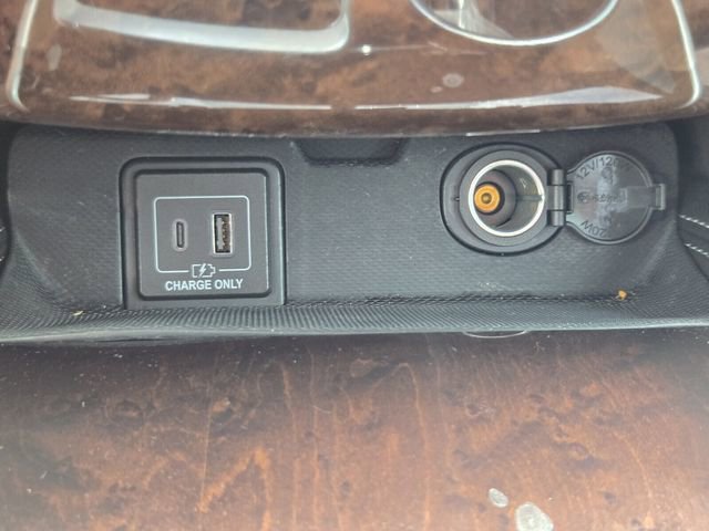 Used 2020 INFINITI QX60 Luxe w/ Sensory Package FWD image 26