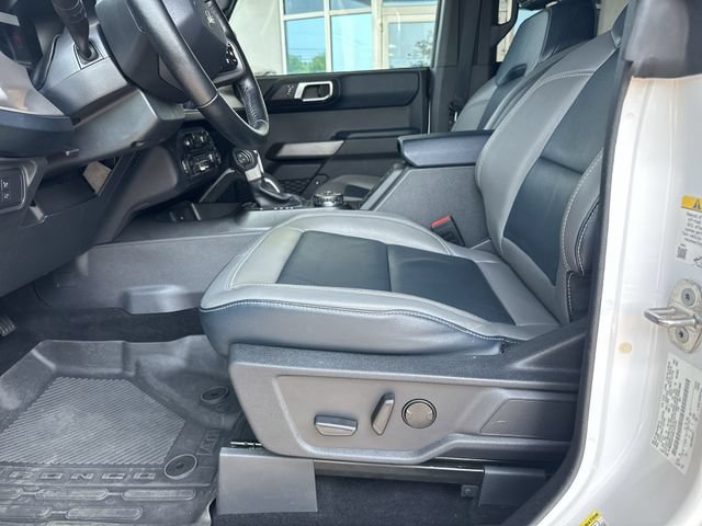 Certified 2021 Ford Bronco Outer Banks w/ Sasquatch Package AWD/4WD image 13