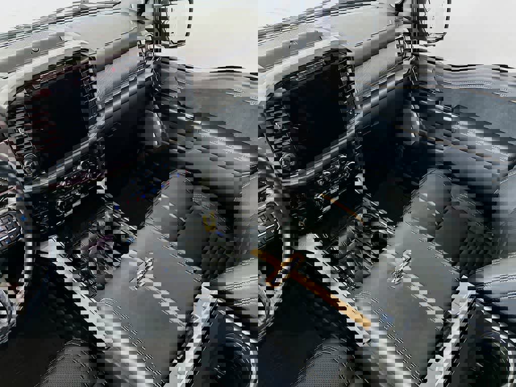 Certified 2023 Ford F150 Platinum w/ Equipment Group 701A High image 14