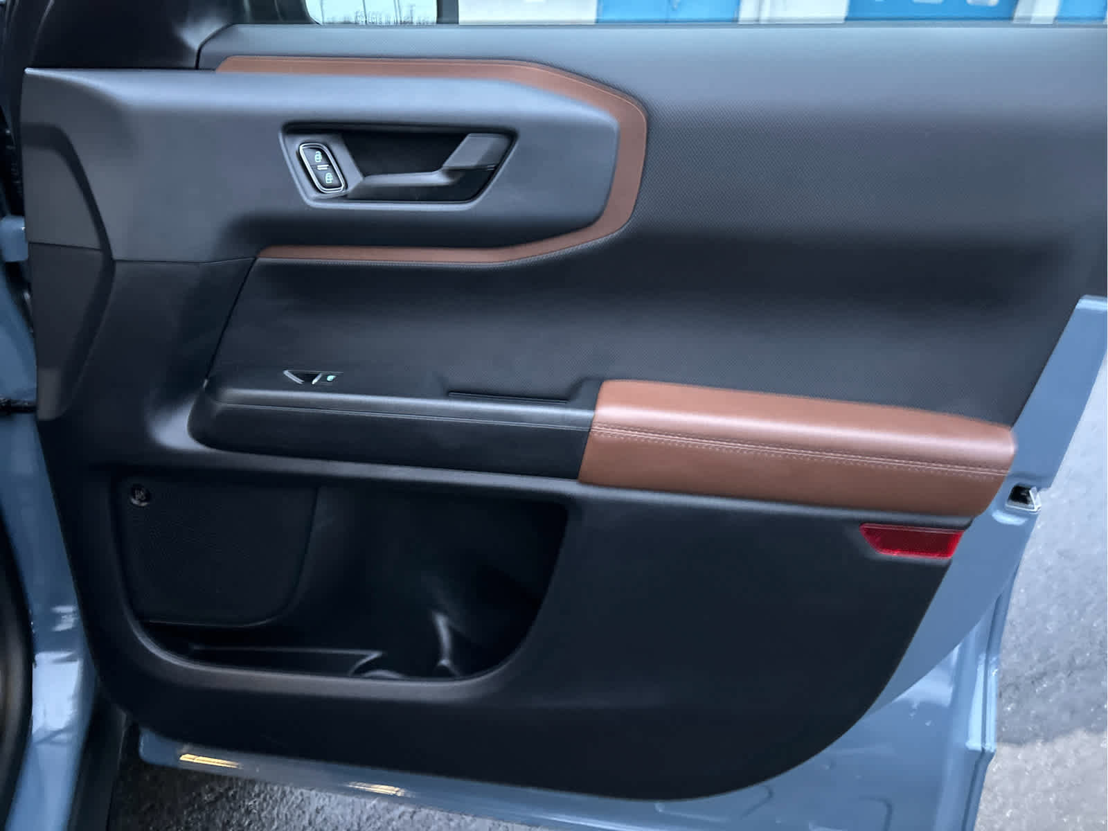 Certified 2024 Ford Bronco Sport Outer Banks w/ Tech Package image 34