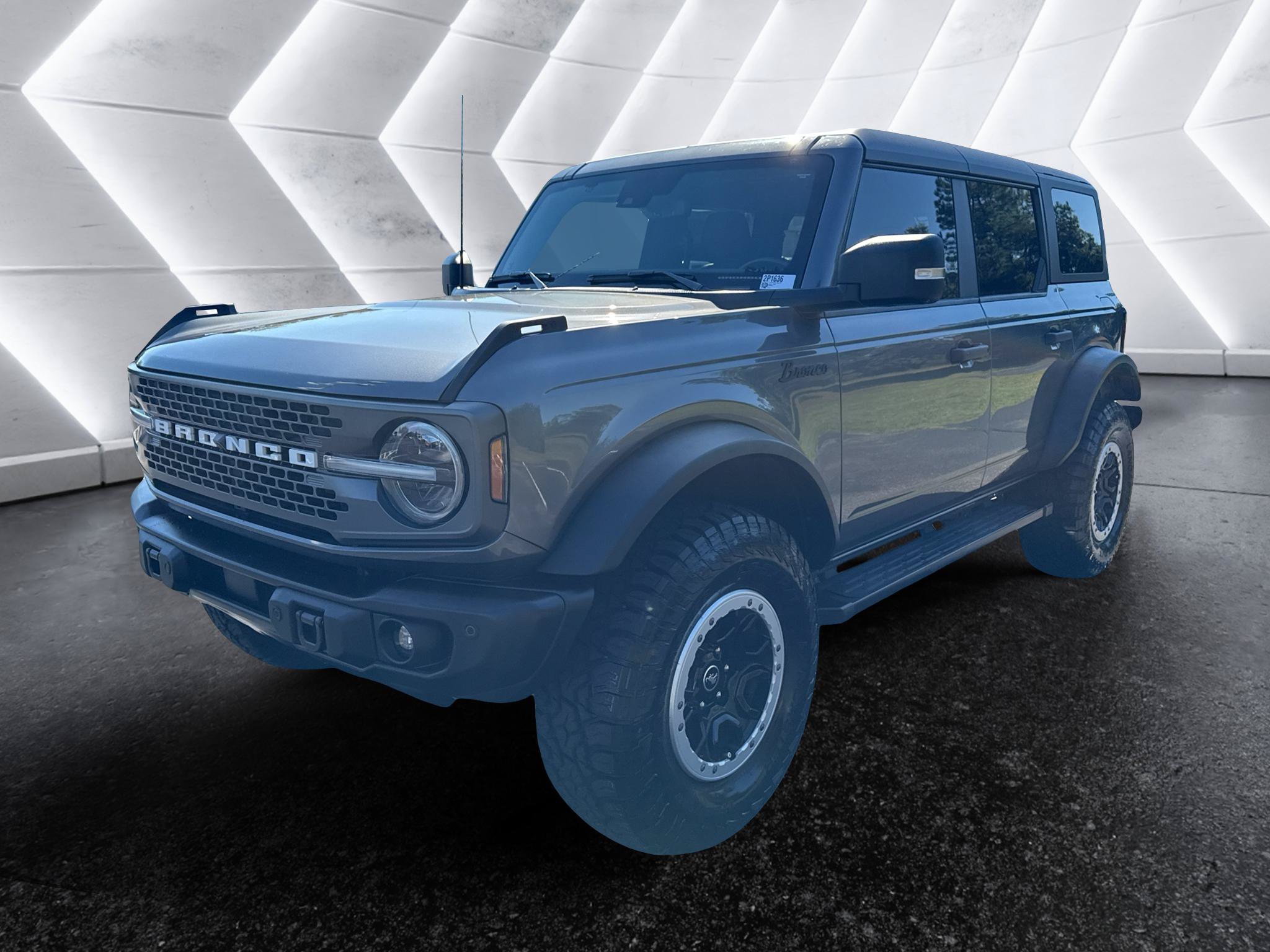 Certified 2022 Ford Bronco Badlands AWD/4WD image 3