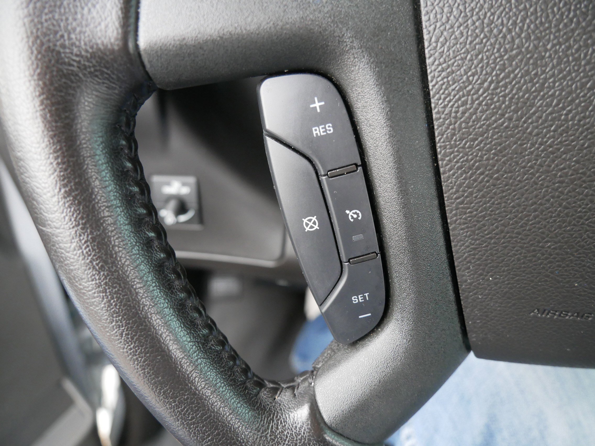 Used 2023 Chevrolet Express 2500 LS w/ Driver Convenience Package image 28