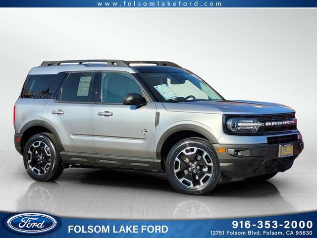 Certified 2023 Ford Bronco Sport Outer Banks w/ Tech Package image 1