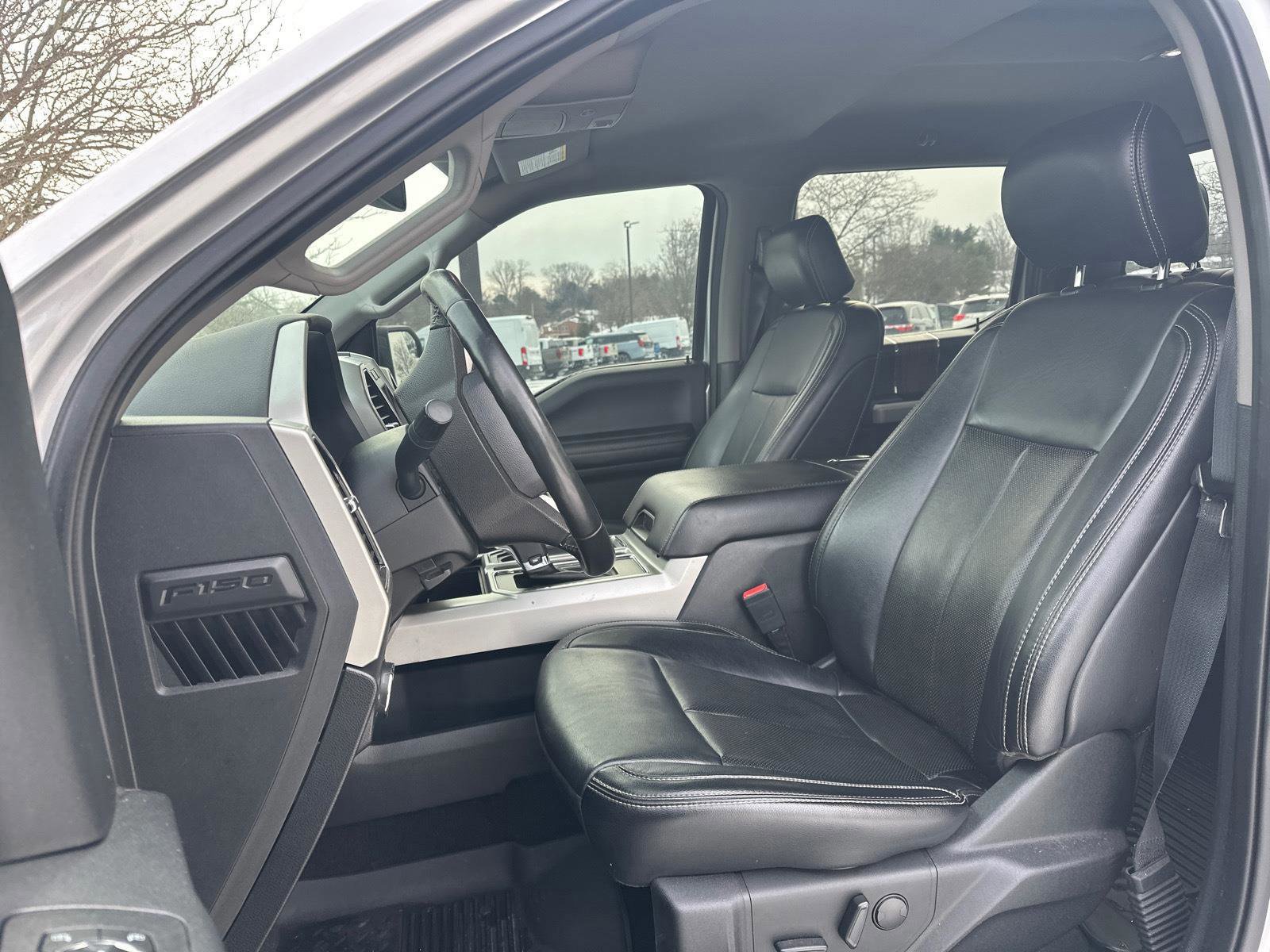 Certified 2019 Ford F150 Lariat image 9
