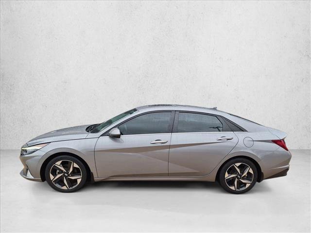 Used 2023 Hyundai Elantra Limited FWD image 9