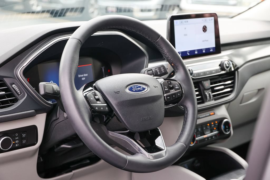 Certified 2023 Ford Escape Active w/ Cold Weather Package FWD image 33