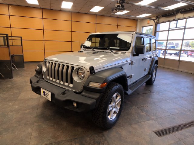 Used 2022 Jeep Wrangler Unlimited Sport AWD/4WD image 3