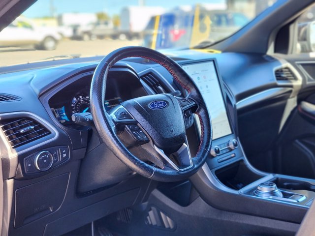Certified 2022 Ford Edge ST-Line AWD/4WD image 19