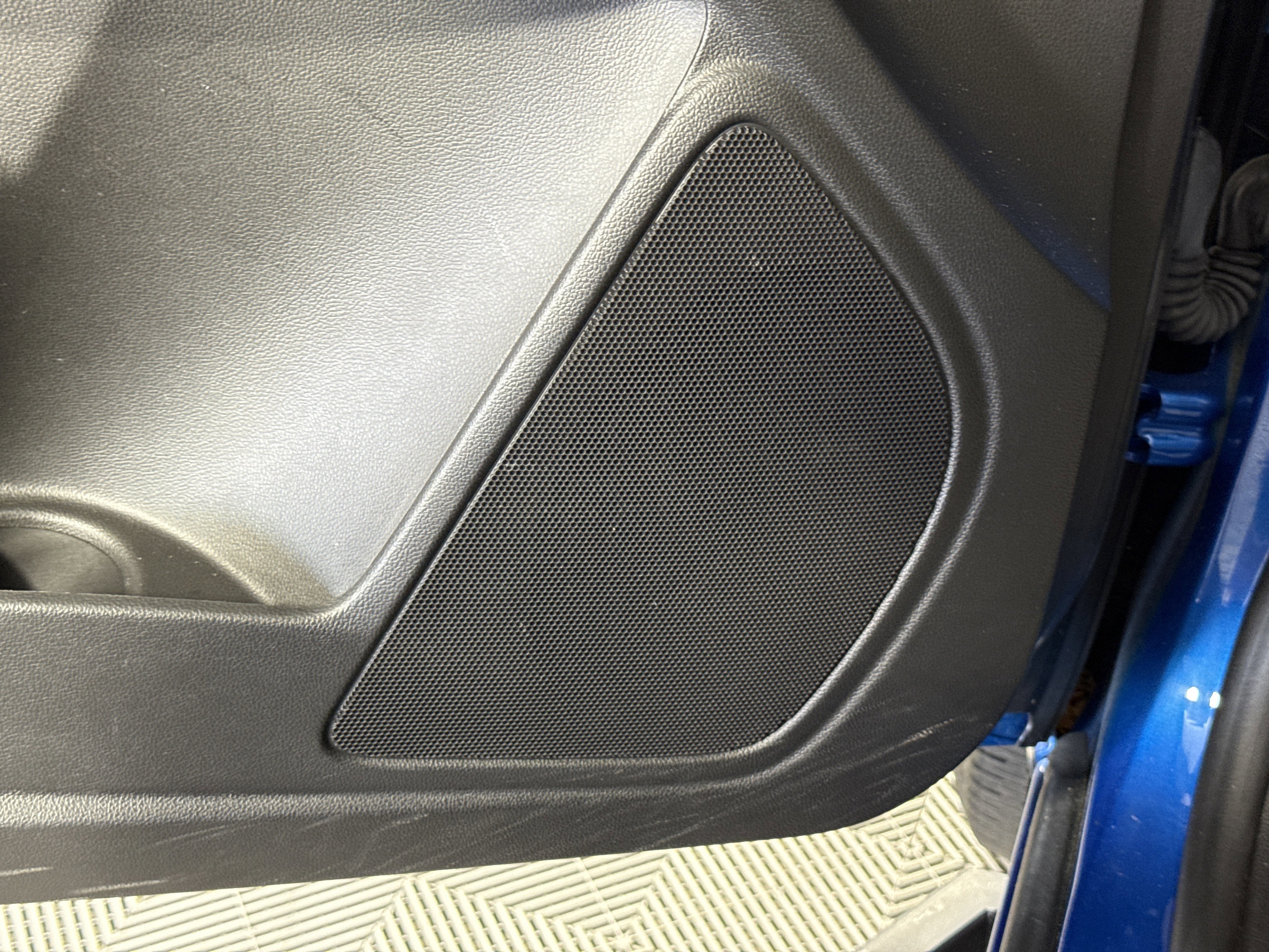 Used 2021 Chevrolet Colorado W/T w/ Custom Special Edition image 16