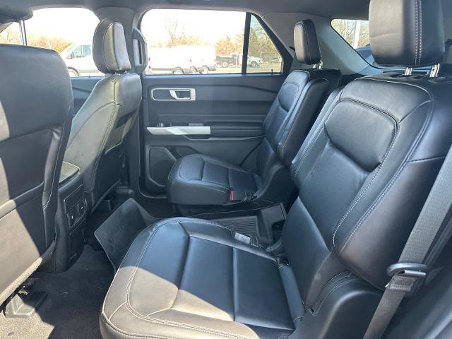 Certified 2023 Ford Explorer XLT w/ Equipment Group 202A image 31