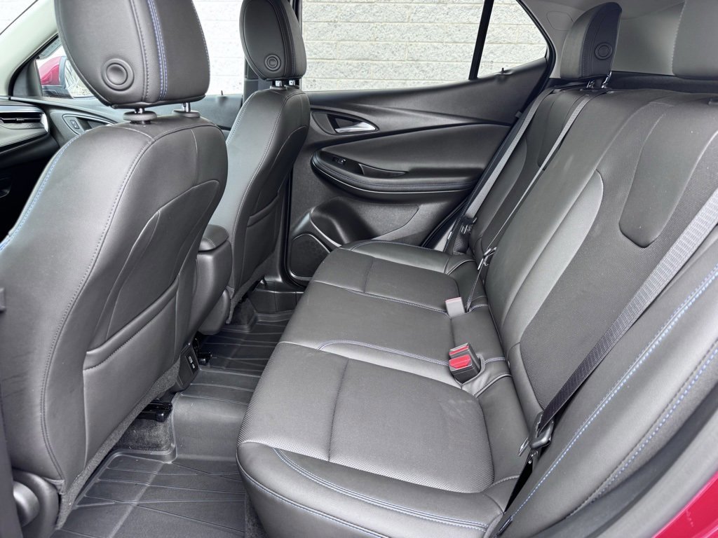 Used 2025 Buick Encore GX Sport Touring image 22