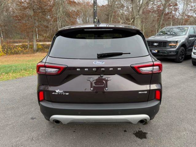 Certified 2023 Ford Escape Active w/ Tech Pack #2 AWD/4WD image 3