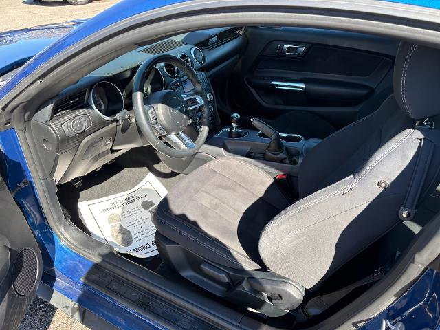 Certified 2022 Ford Mustang Coupe image 10