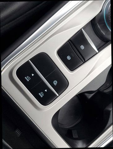 Certified 2022 Ford Explorer XLT w/ Equipment Group 202A image 31