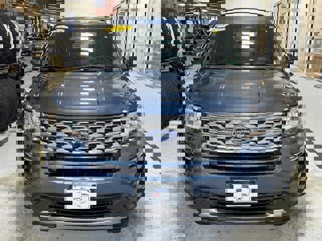 Certified 2018 Ford Explorer XLT image 2