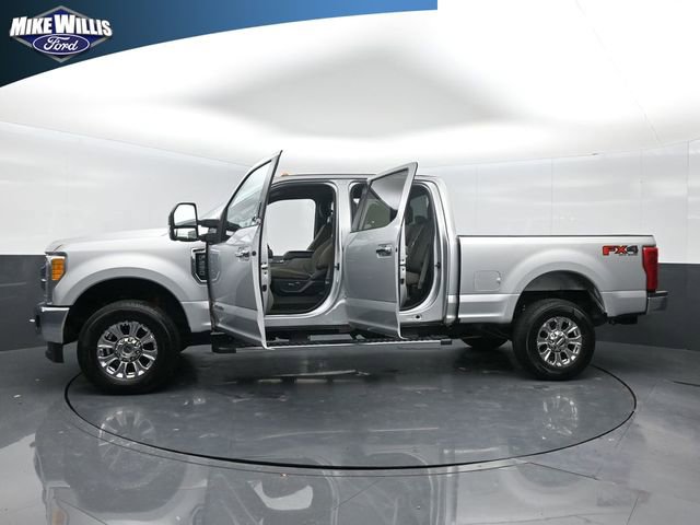 Certified 2017 Ford F250 XLT w/ XLT Premium Package image 28