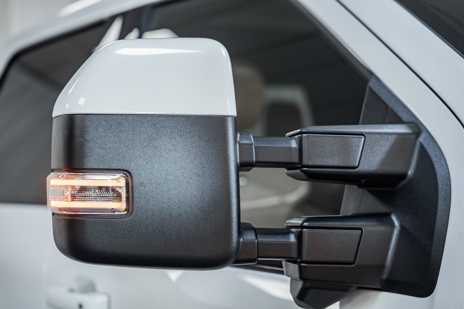 Certified 2024 Ford F250 Platinum image 14