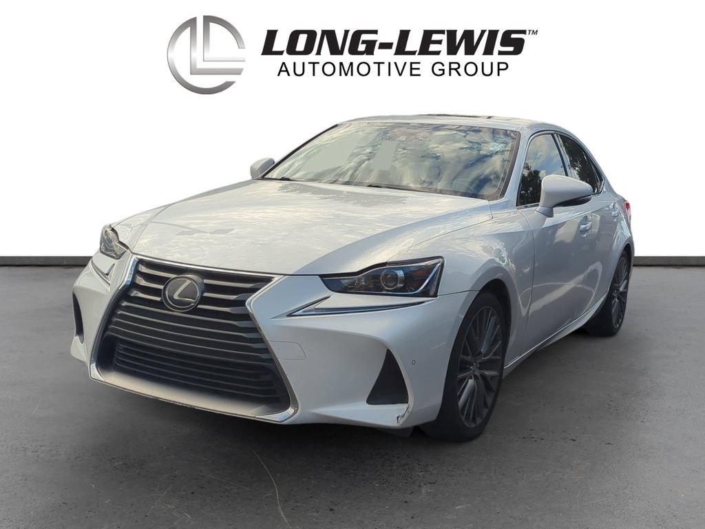 Used 2018 Lexus IS 300 w/ Comfort Package RWD image 1